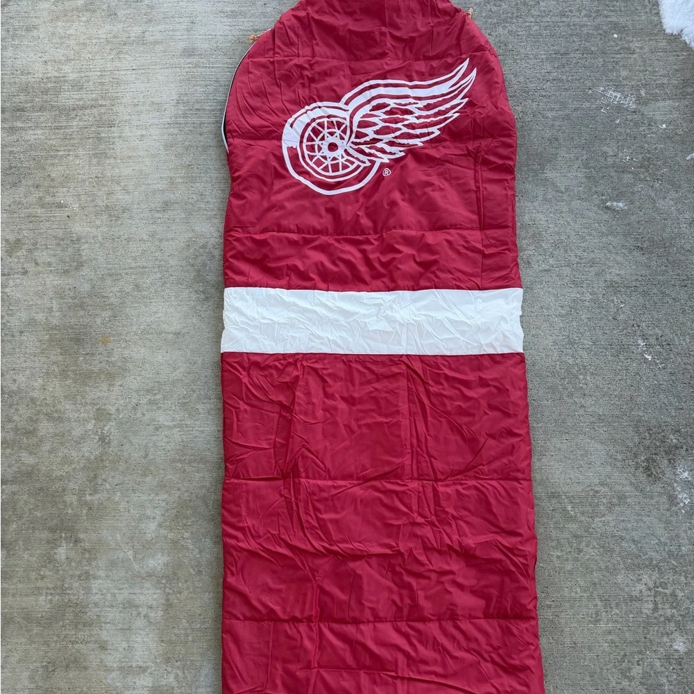 NWT Poler Nap Sack Size M NHL Detroit Red Wings